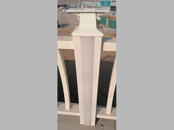 鋁合金立柱